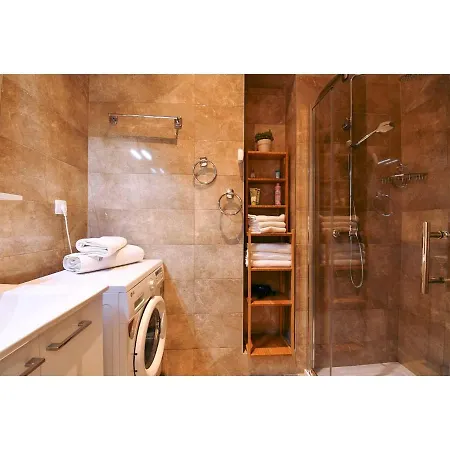 Apartmán Neptune 2 *